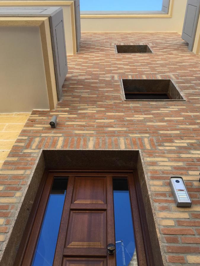B&B Luxury Apartments Pulsano Extérieur photo